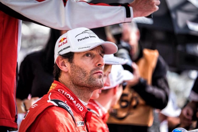 Mark Webber met beide benen op de grond: "Straf heeft de overwinning niet gekost"